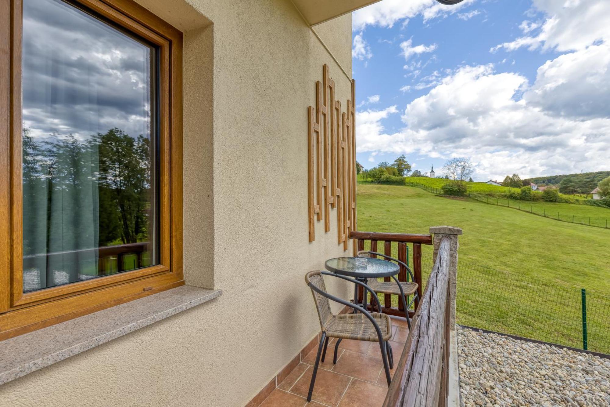 Appartamento Bajsova Domacija Podcetrtek Esterno foto